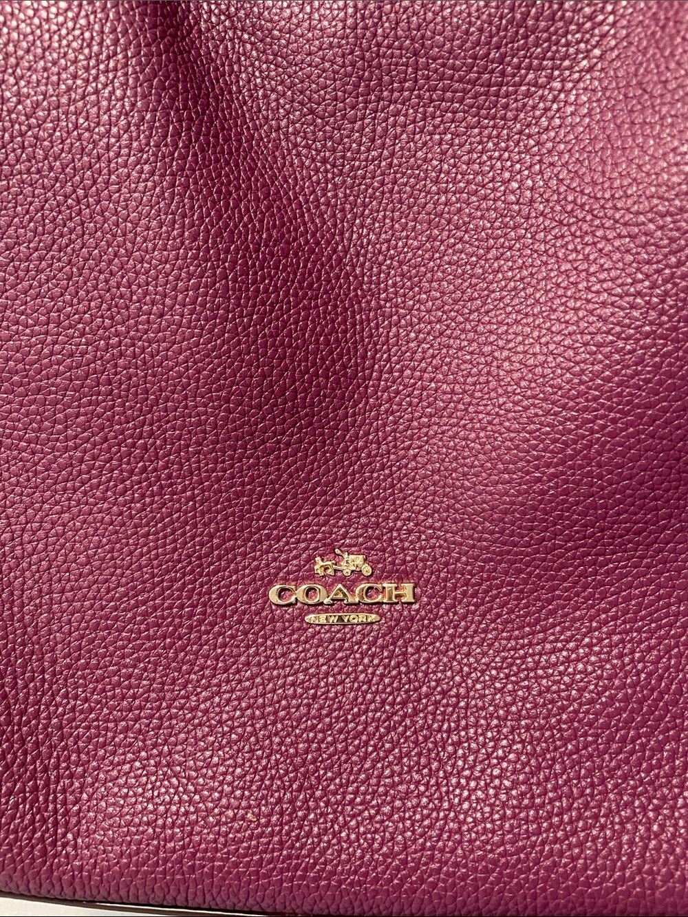Coach Turnlock Edie Purse Pebbled Leather Shoulder Bag in Plum w/ Gold Hardware - Picture 3 of 16